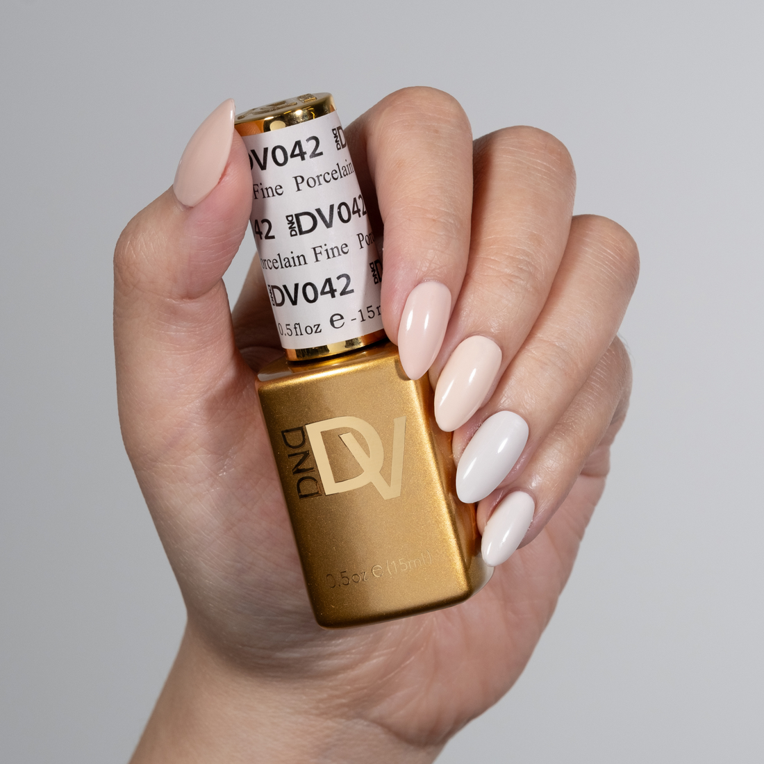 DND DC 9D CatEyes Gel #10 – Ember Enchantress