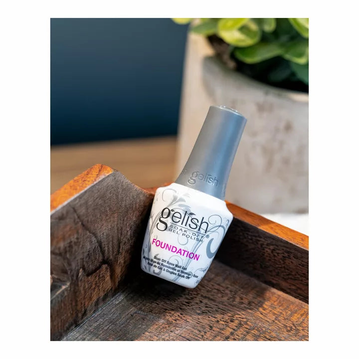 Gelish Foundation Base Coat lifestyle photo