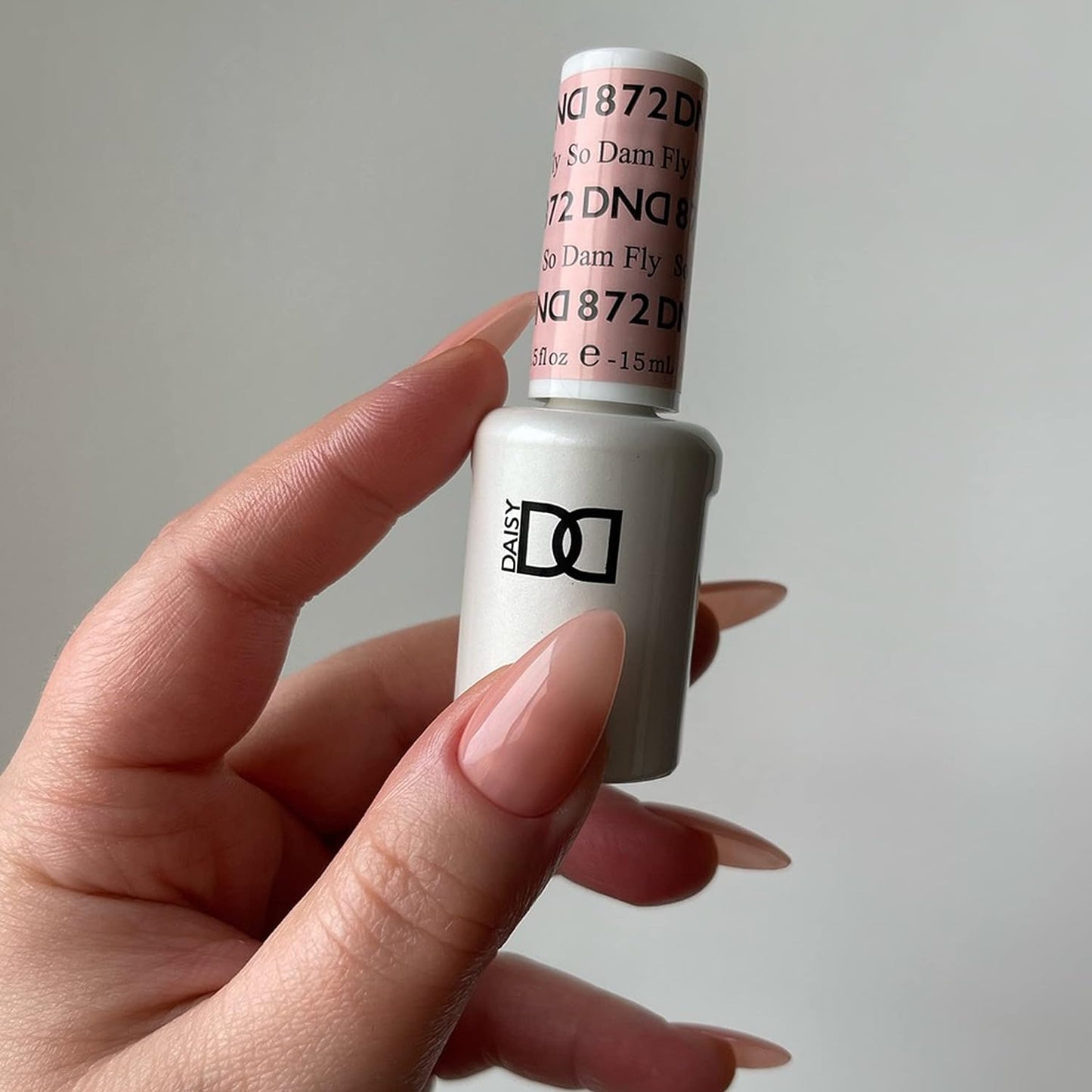 DND Gel Polish và Sơn móng tay 872 So Damn Fly