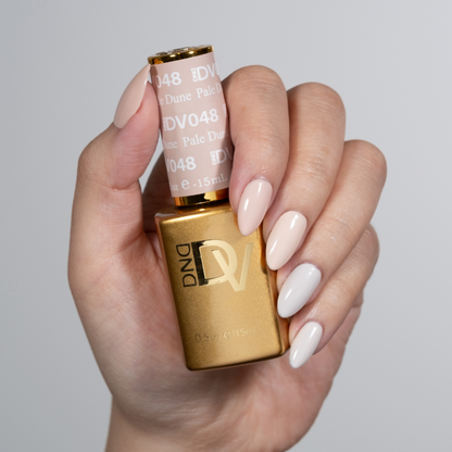 DND DC 9D CatEyes Gel #10 – Ember Enchantress