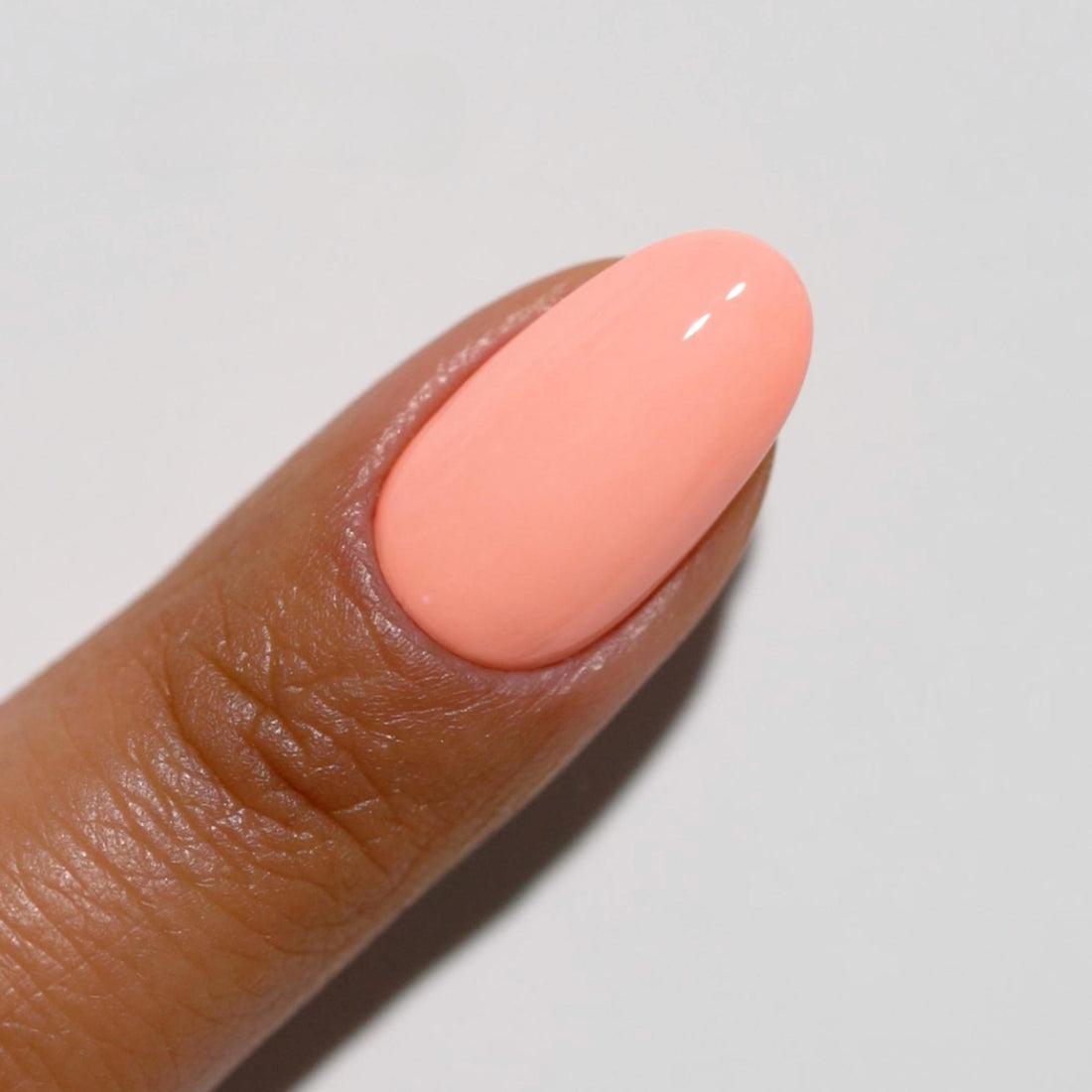 DND Diva Gel & Nail Polish - Pink Milkshake #081