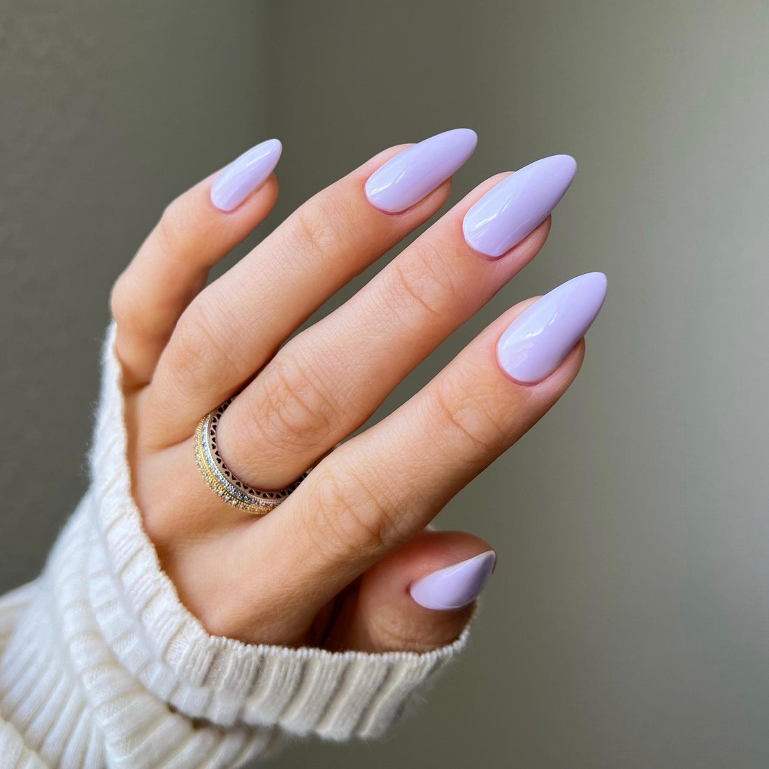 DND Diva Gel & Nail Polish - Dainty Lavender #103