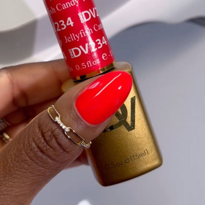 DND DC 9D CatEyes Gel #10 – Ember Enchantress