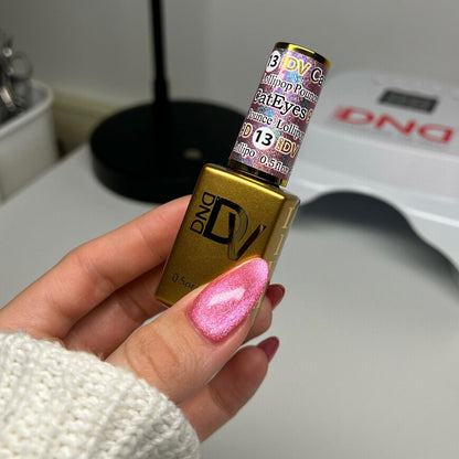 Esmalte de uñas y gel DND DC Duo 166 - Rosa duro