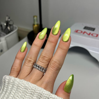 Esmalte de uñas y gel DND DC Duo 166 - Rosa duro