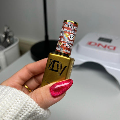 Esmalte de uñas y gel DND DC Duo 166 - Rosa duro