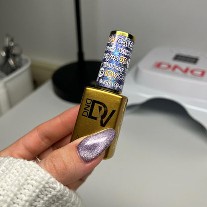 Esmalte de uñas y gel DND DC Duo 166 - Rosa duro