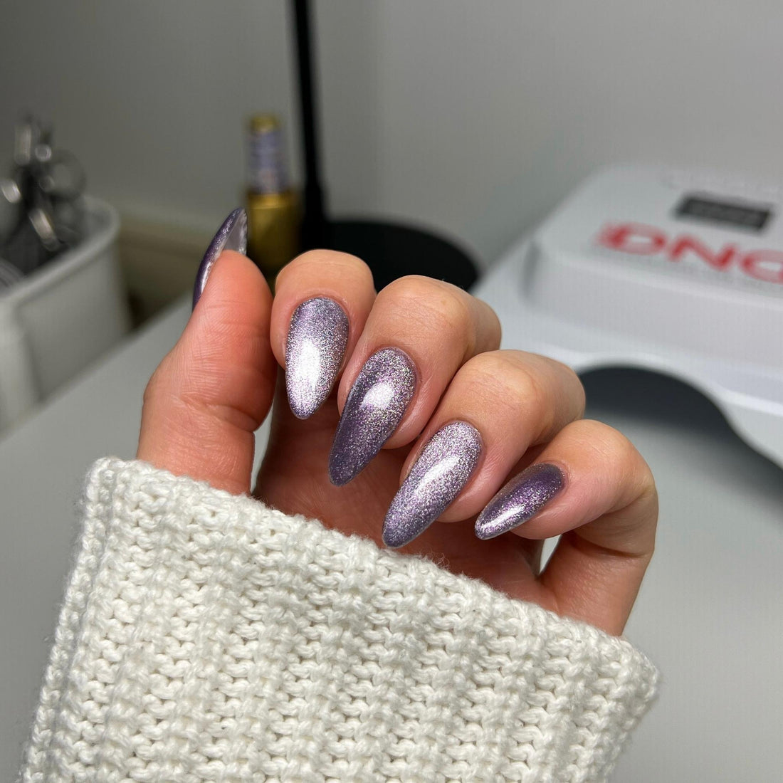 Esmalte de uñas y gel DND DC Duo 166 - Rosa duro