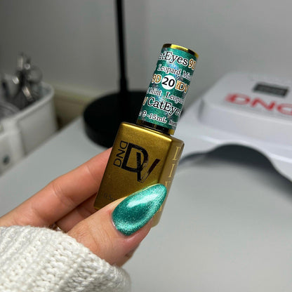 Esmalte de uñas y gel DND DC Duo 166 - Rosa duro