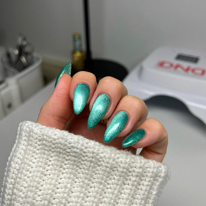 Esmalte de uñas y gel DND DC Duo 166 - Rosa duro