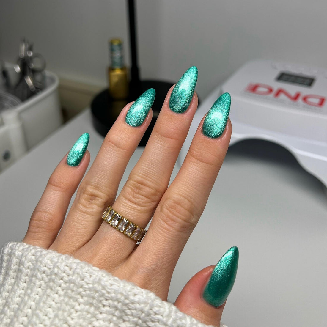 Esmalte de uñas y gel DND DC Duo 166 - Rosa duro