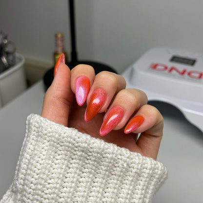 Esmalte de uñas y gel DND DC Duo 166 - Rosa duro