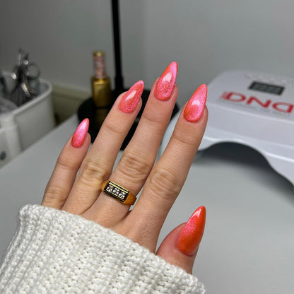 Esmalte de uñas y gel DND DC Duo 166 - Rosa duro