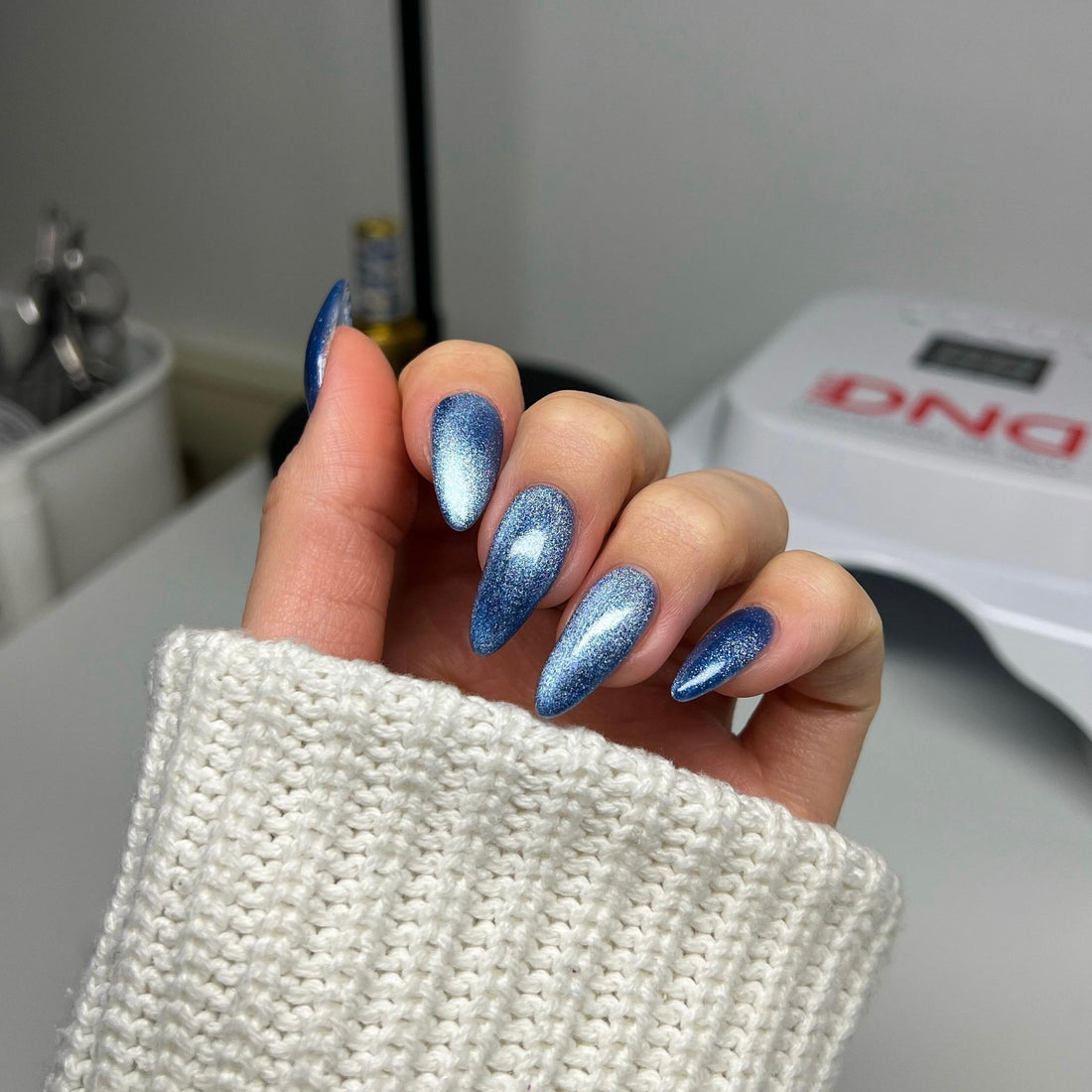 Esmalte de uñas y gel DND DC Duo 166 - Rosa duro