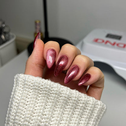 Esmalte de uñas y gel DND DC Duo 166 - Rosa duro