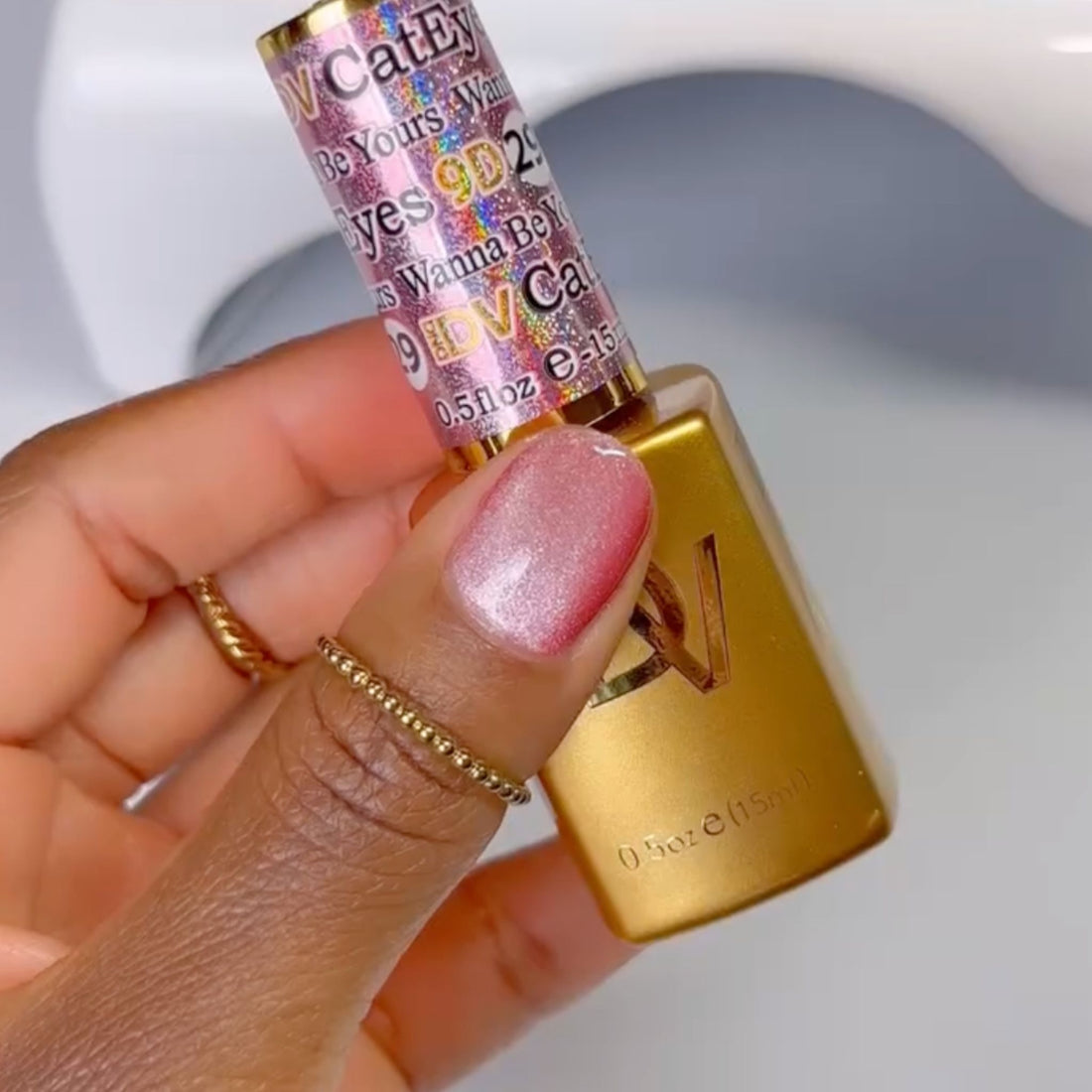 Esmalte de uñas y gel DND DC Duo 166 - Rosa duro