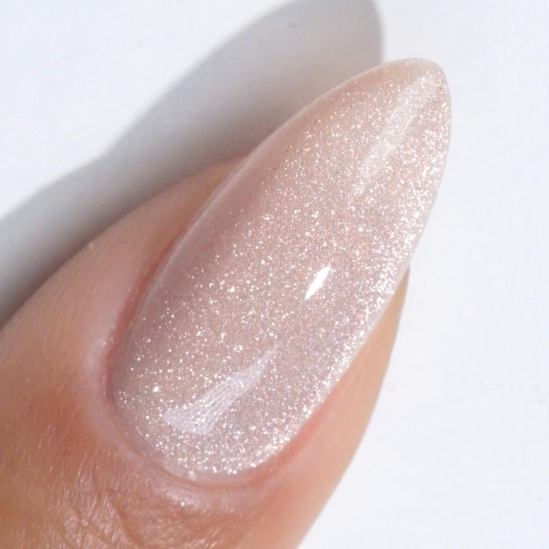 DND DC 9D CatEyes Gel #10 – Ember Enchantress