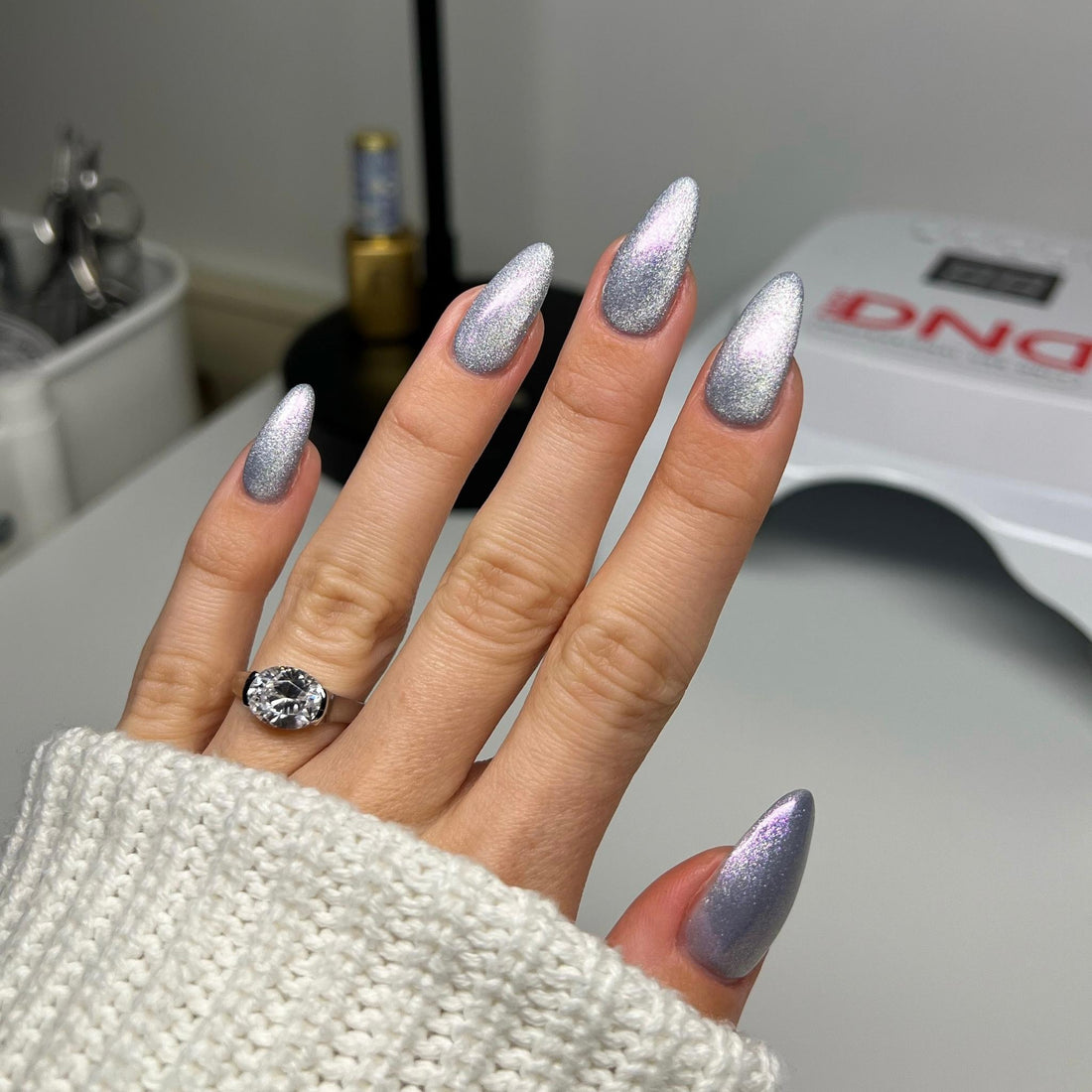 DND DC 9D CatEyes Gel #10 – Ember Enchantress