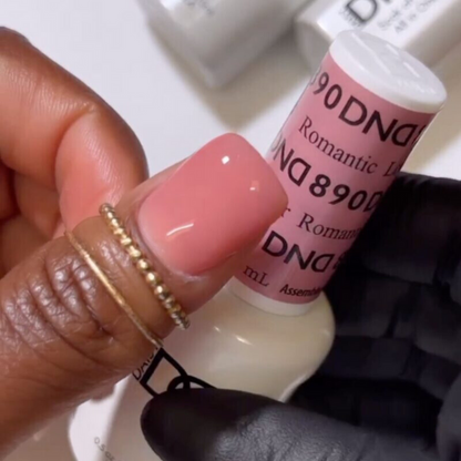 Sơn Gel DND và Sơn Móng Tay 886 Pray For Peach