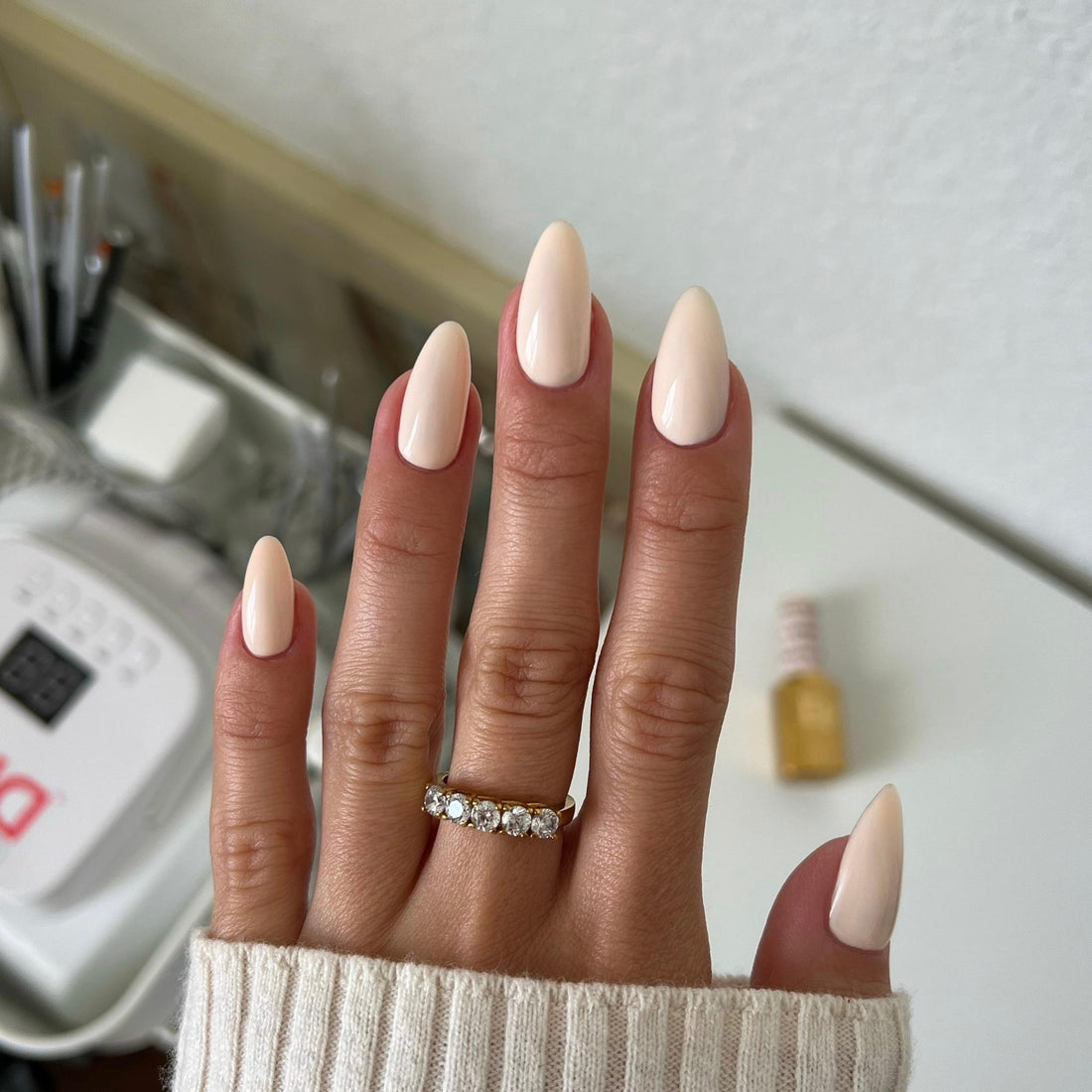 DND DC 9D CatEyes Gel #10 – Ember Enchantress