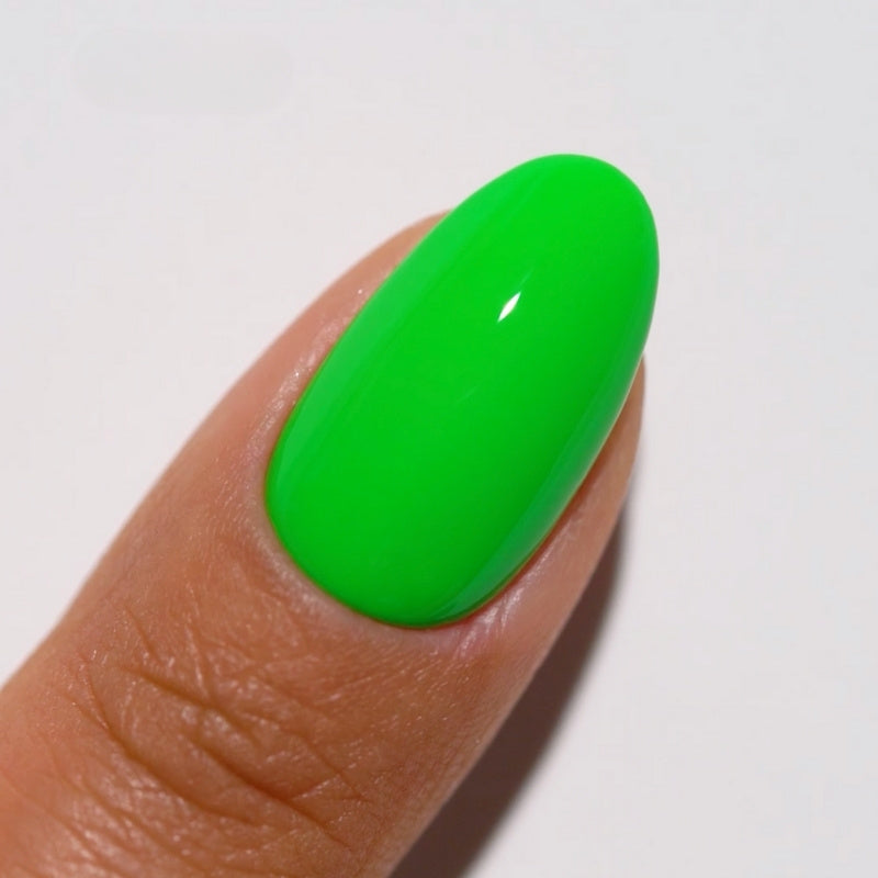 DND DC 9D CatEyes Gel #10 – Ember Enchantress