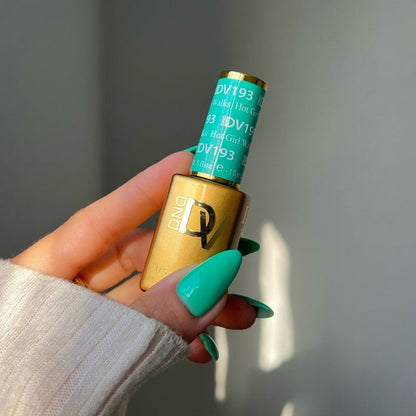 DND DC 9D CatEyes Gel #10 – Ember Enchantress