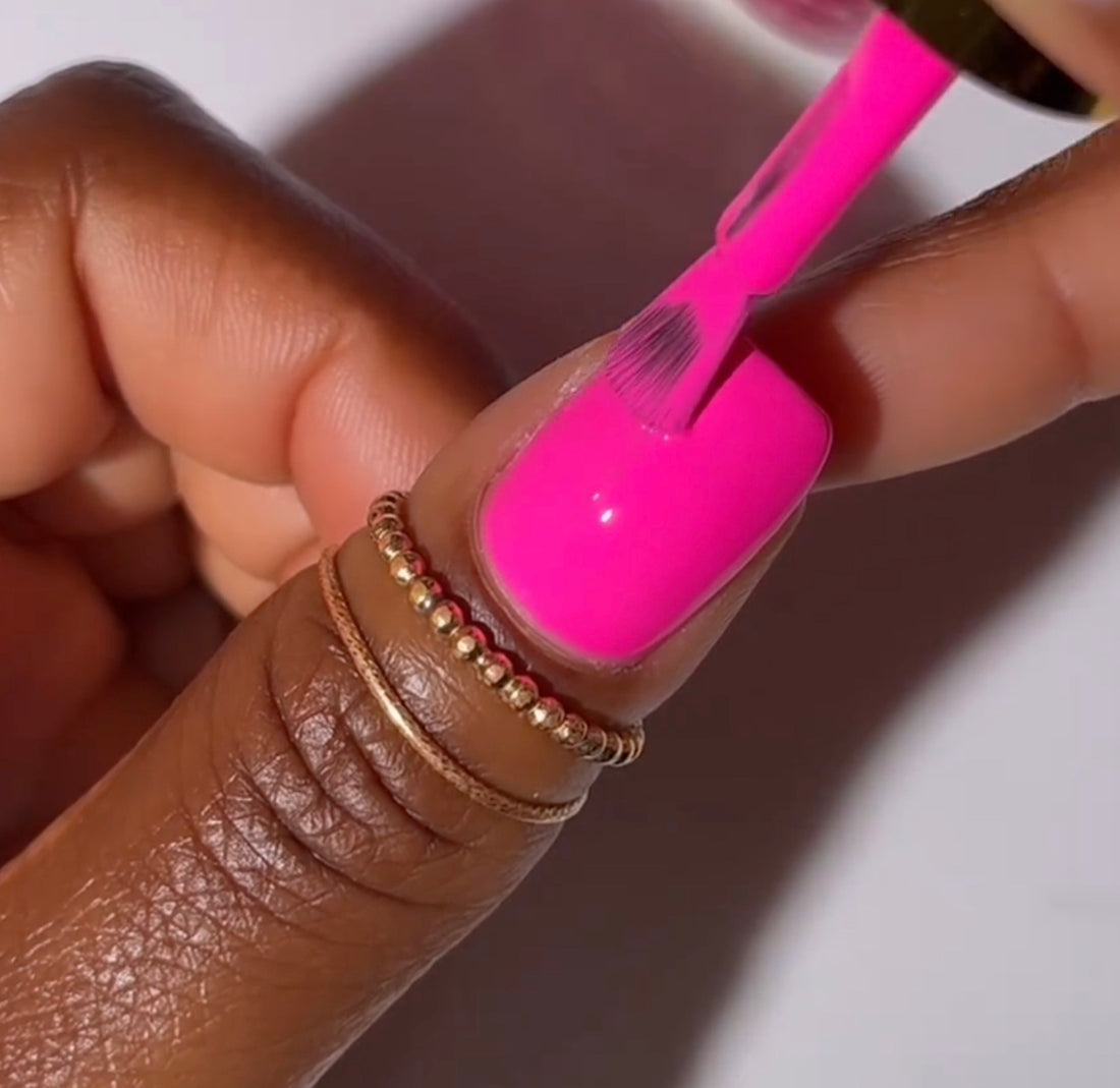 DND DC 9D CatEyes Gel #10 – Ember Enchantress