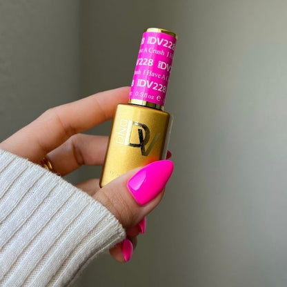 DND DC 9D CatEyes Gel #10 – Ember Enchantress