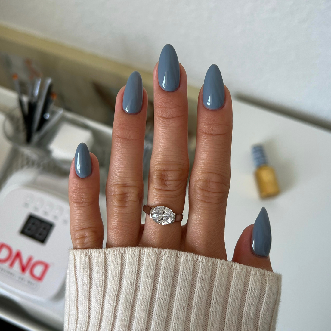 DND DC 9D CatEyes Gel #10 – Ember Enchantress