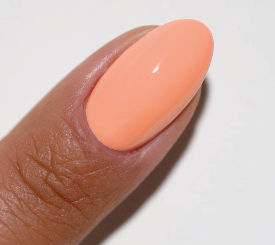 DND Diva Gel & Nail Polish - Peach Cobbler #185