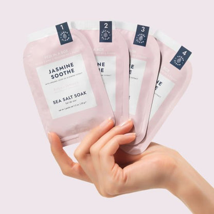 VOESH Deluxe Pedicure In A Box 4 In 1 (Hộp 50 gói) - Jasmine Soothe 